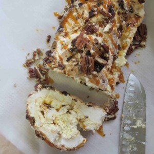 GLUTEN FREE TOFFEE AND PECAN ROULADE 19