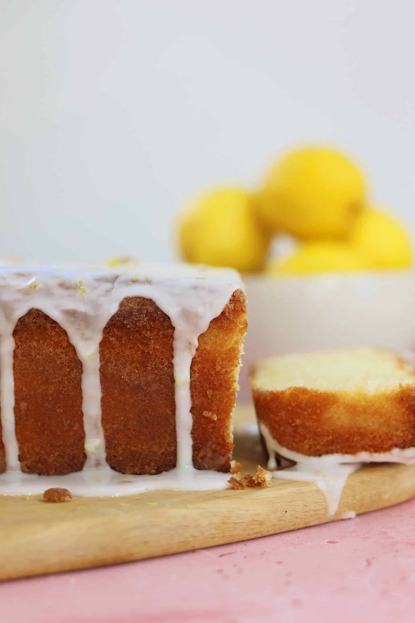 gluten free lemon drizzle cake