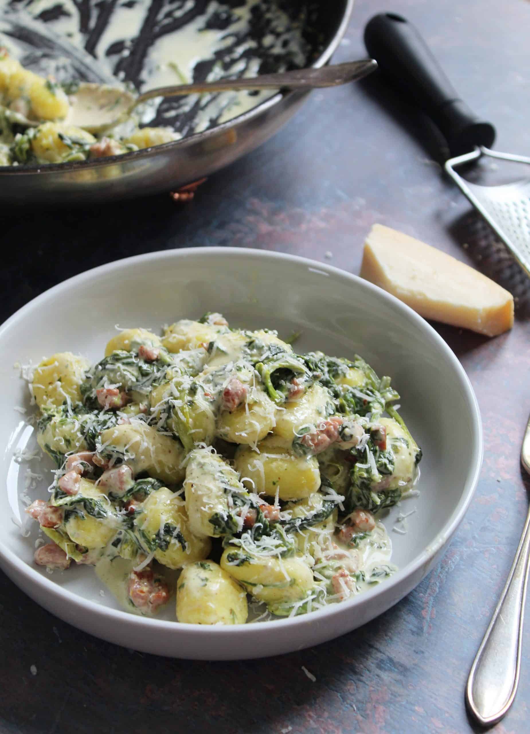 Creamy 10-Minute Gnocchi with Bacon and Spinach - The Gluten Free Blogger