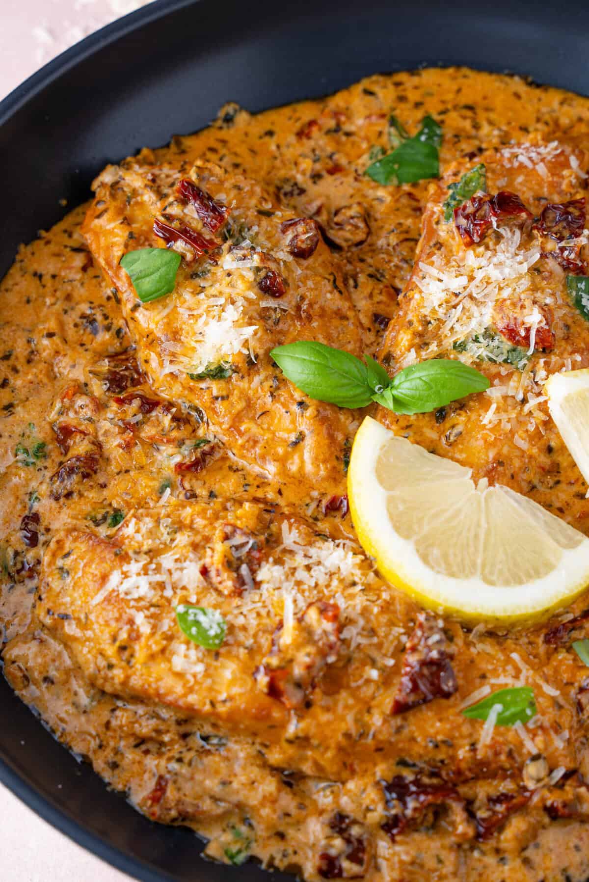 A pan of Marry Me Chicken.