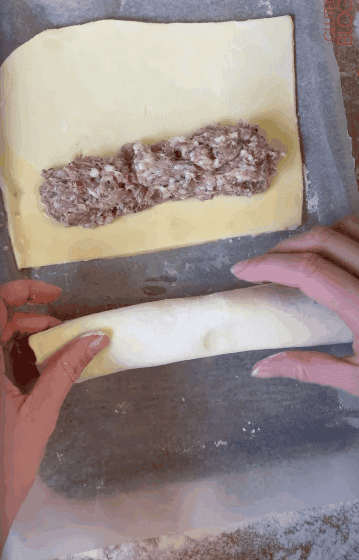 Roll the sausage rolls up.