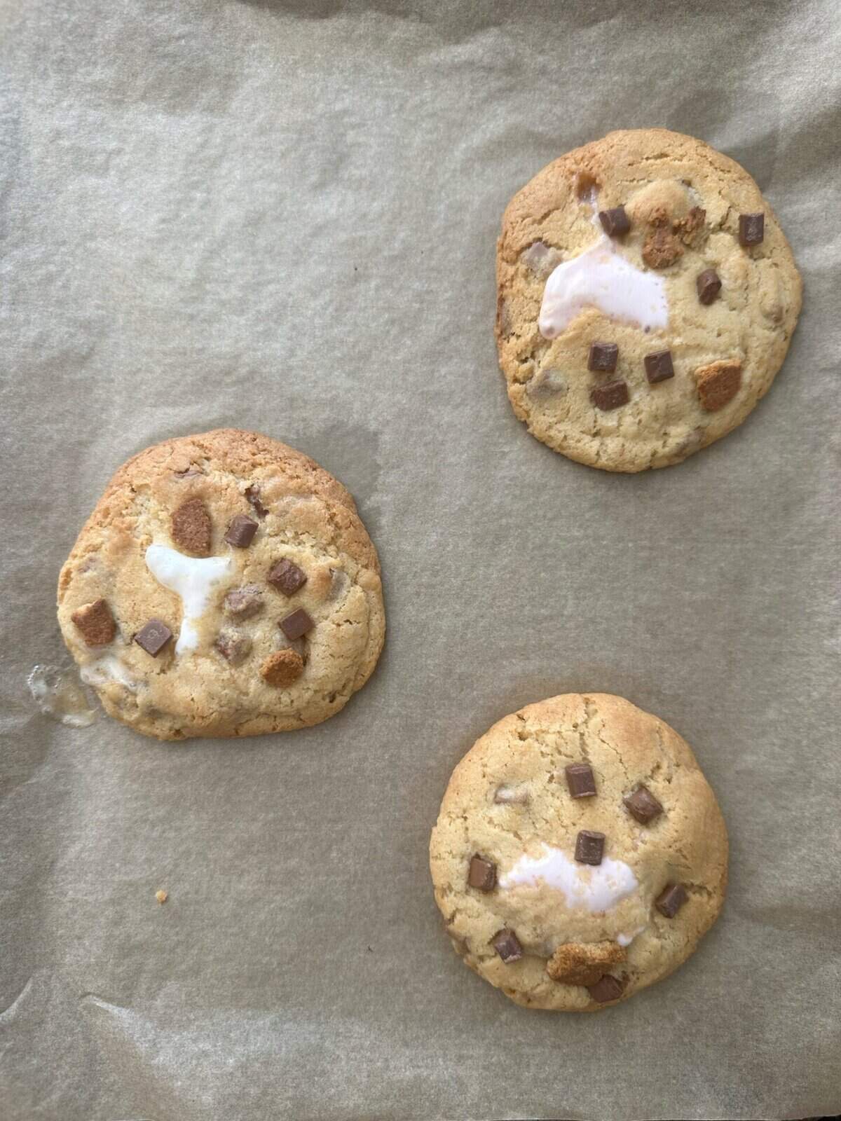 Let the cookies cool on the tray before moving them.