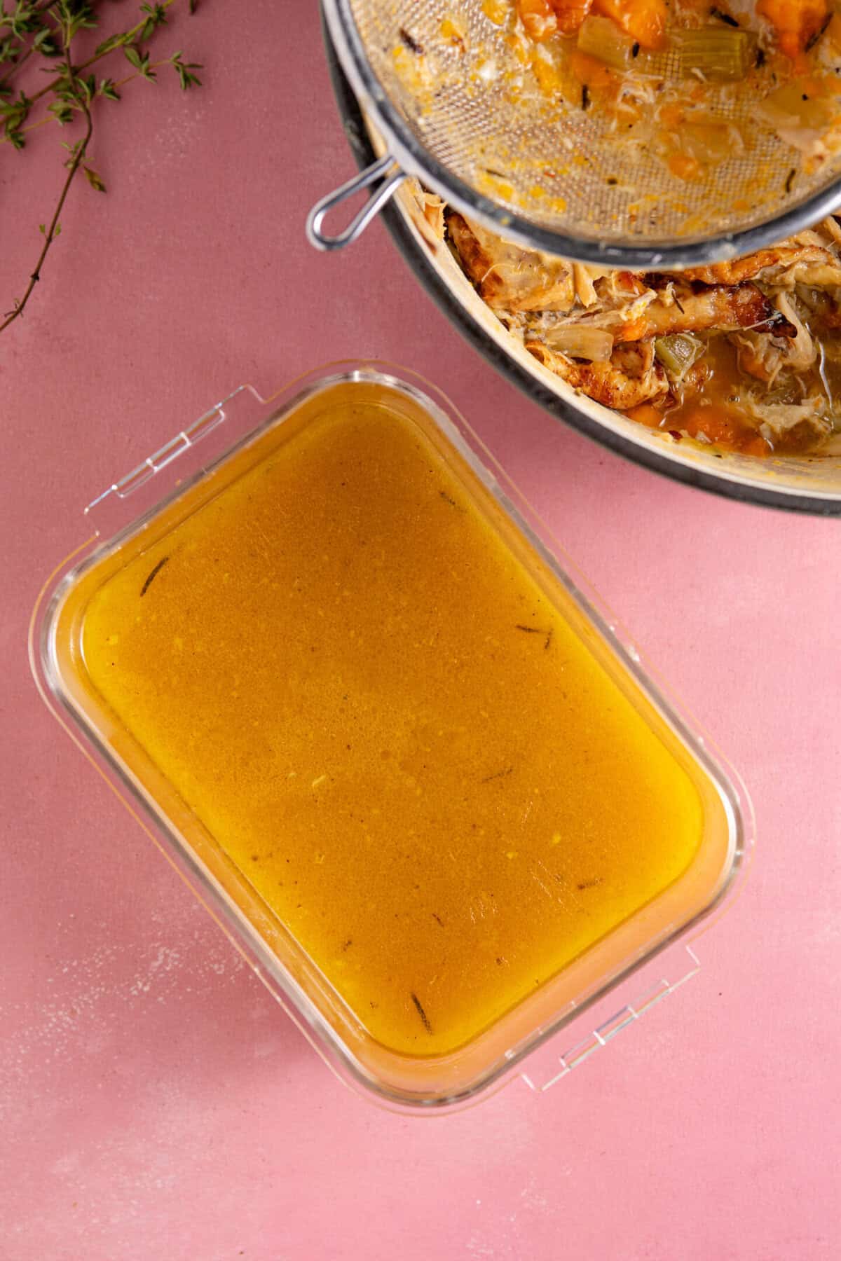 Pour the gravy through a fine sieve and then store.
