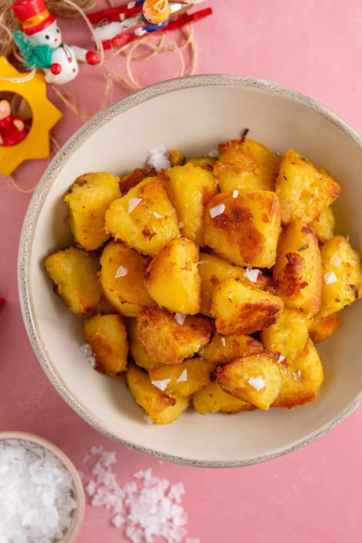 A bowl of gluten free roast potatoes.