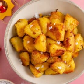 A bowl of gluten free roast potatoes.