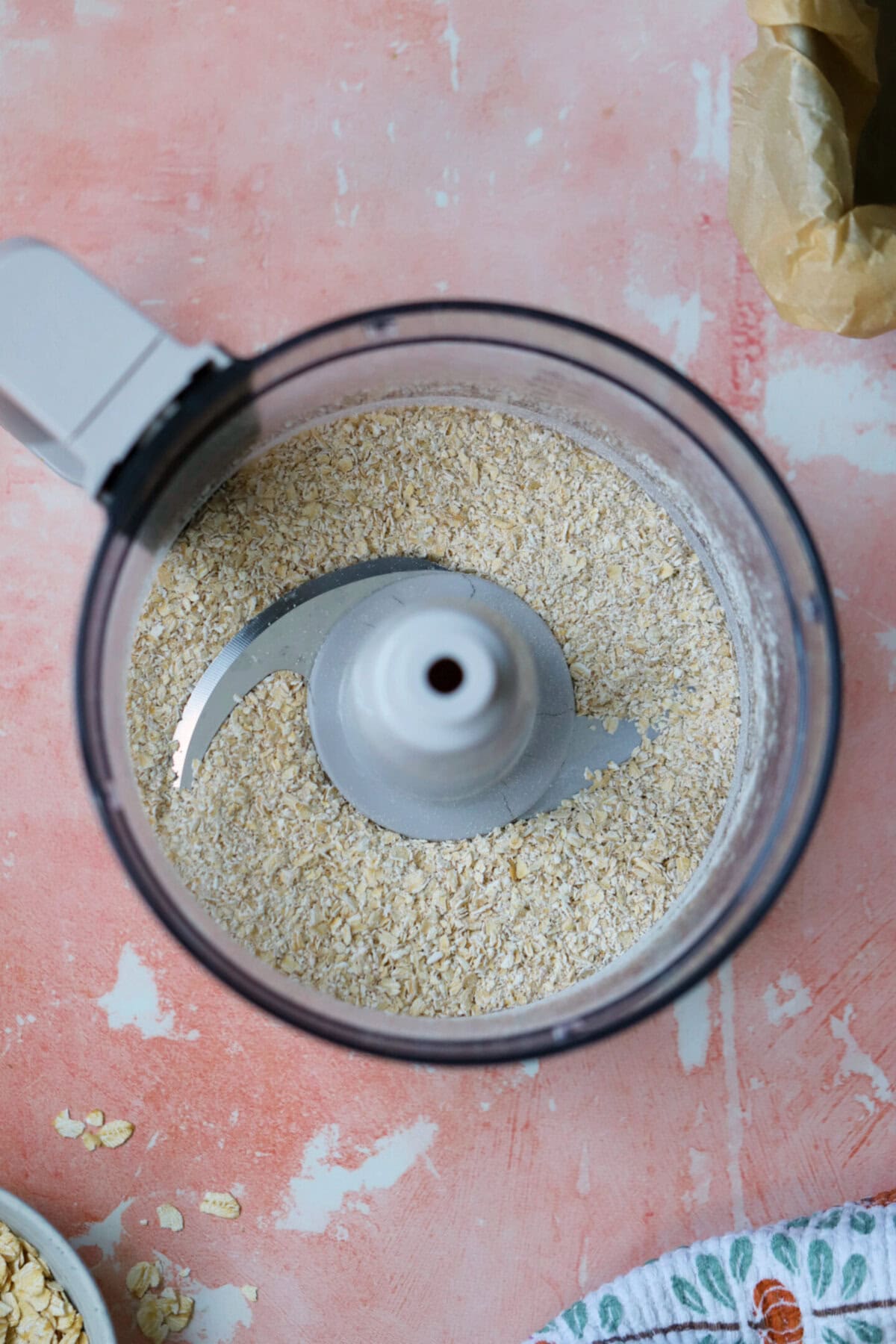 Process shot for gluten free parkin recipe showing the oats in a blender blitzed into a fine powder.